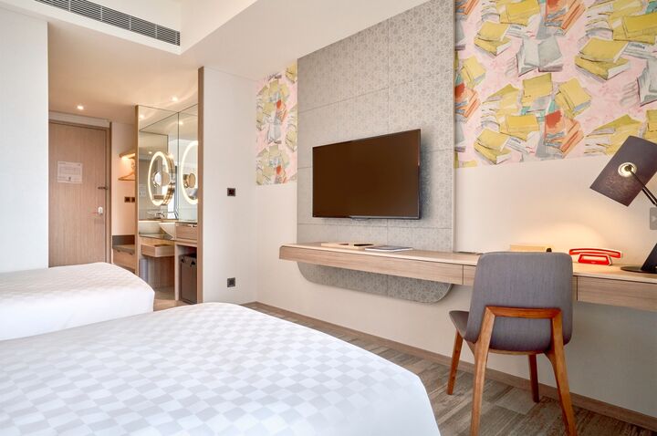 room detail thumbnail 0