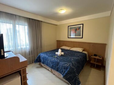 Flat Biena Ibirapuera UH-707