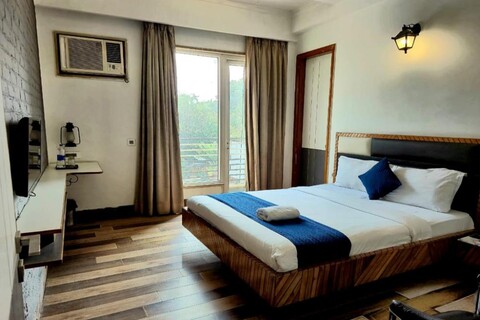 Premium Nest