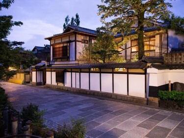 寧々の道別邸 Kazeno Heritage 旧HOTEL VMG RESORT KYOTO 寧々棟