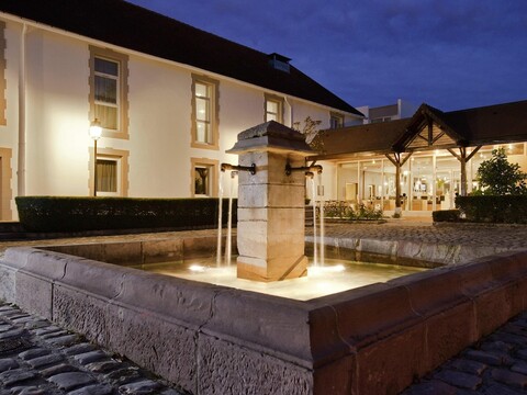 노보텔 파리 세클리