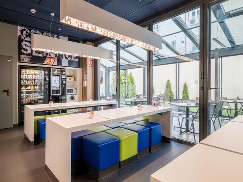 이비스 버짓 마드리드 센트로 라바피스