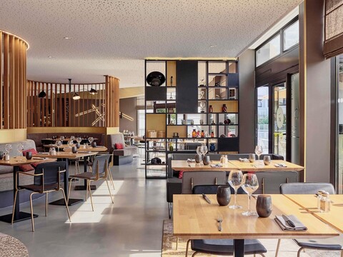 노보텔 마른 발레 콜레지엥