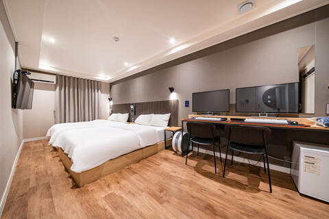 청주 더 & 저스트스테이 충북대점