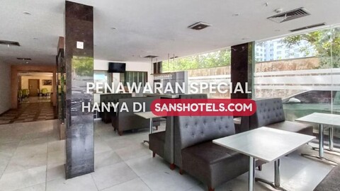 SANS Vibes d Grande Hotel Batam