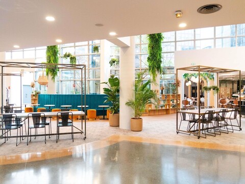 머큐어 파리 발 데 퐁테나