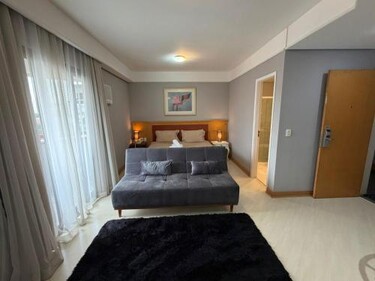 Flat Biena Ibirapuera UH-1101