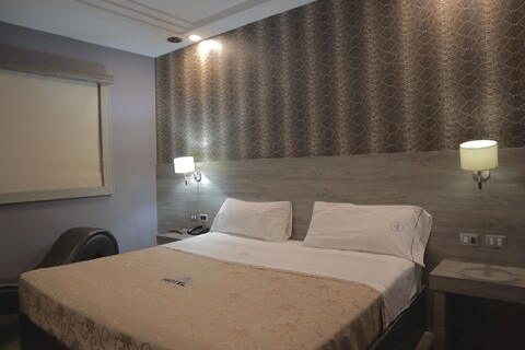 호텔 무이 CDMX - 호텔 로맨티코