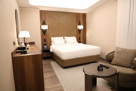 PL, 데데만 관리