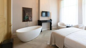 Dam Residence - Boutique Hotel