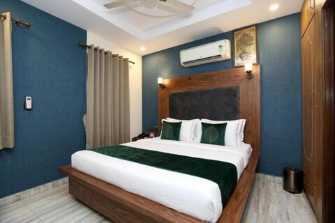 Hotel The Urban Gardan Inn