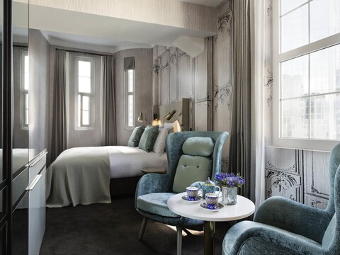 페이블 오클랜드, 엠갤러리