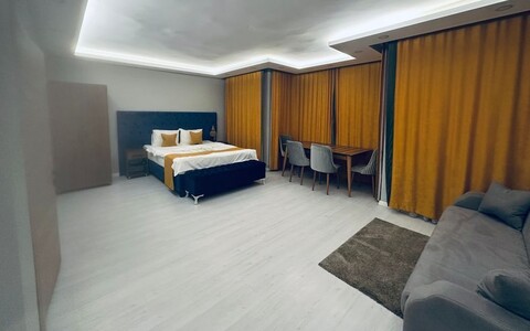 더 갈라타포트 지항기르 호텔