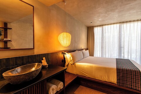 시크&베이직 도쿄 후스