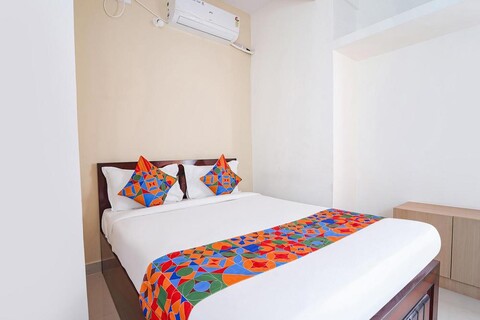 FabHotel SS Suites