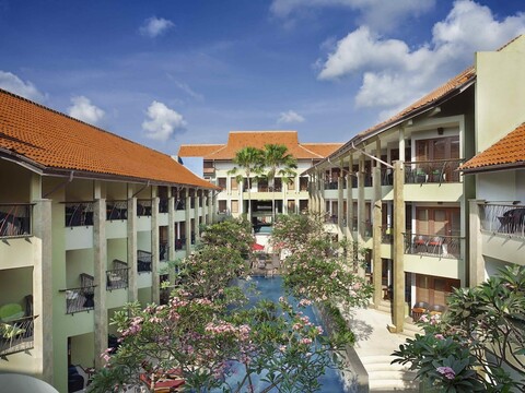 이비스 스타일스 발리 레기안