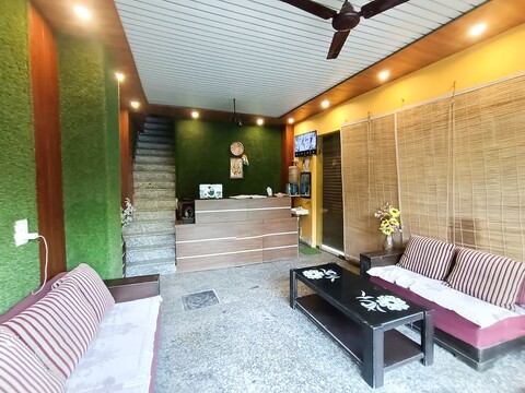 룸샬라 156 호텔 만나트 인