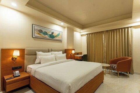 이나라, 부티크 럭셔리 호텔