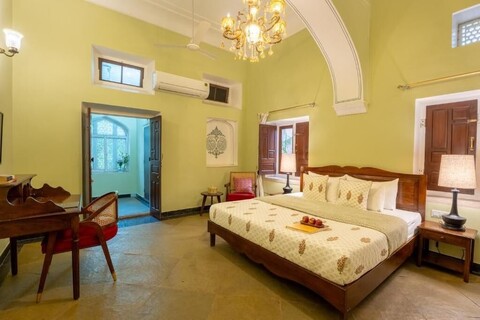 무캄 앳 카낙빌라스