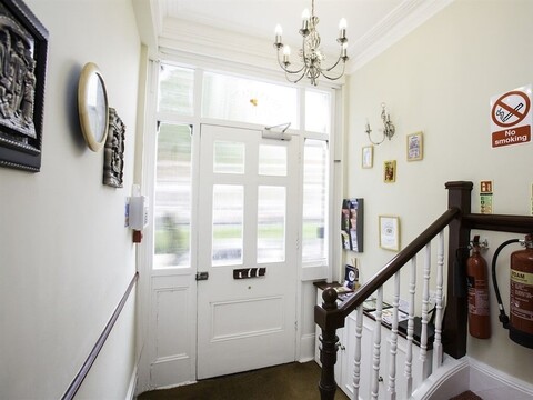 프림로즈 게스트 하우스