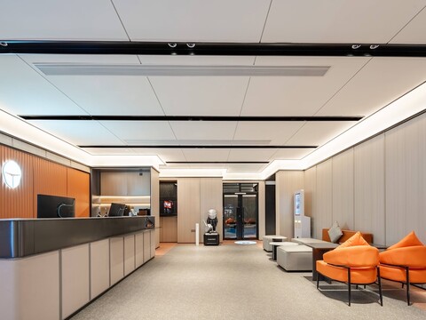 레이셴 징지에 호텔