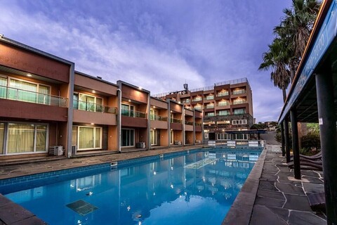 Su&amp;amp;amp;Su Resort