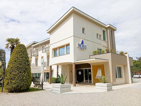 호텔 트레 벨레