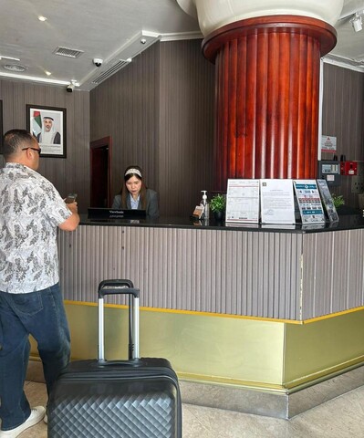 STRAND HOTEL