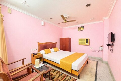 호텔 삼빗 팰리스, 푸리, 바닷가 근처