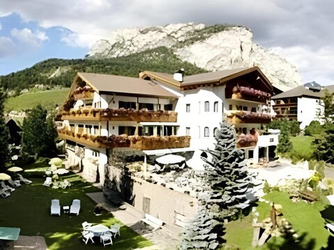 Hotel Dorfer Alpine&Charming