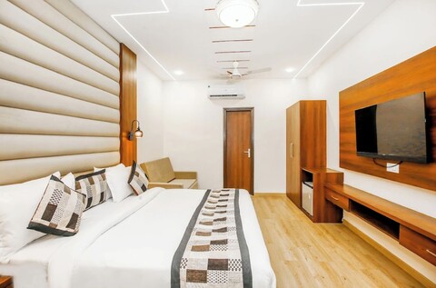 호텔 카란 레지던시, 골든 템플 근처