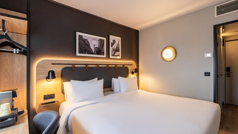 깜파닐 파리 CDG 공항 빌레펜트