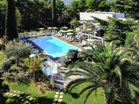 노보텔 마르세유 에스트 포르트 도바뉴