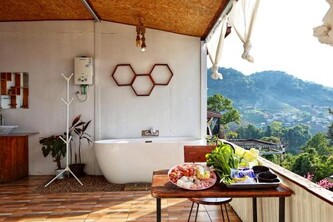 라이 도이 창 몬참