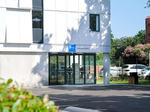 이비스 버젯 툴루즈 라베주