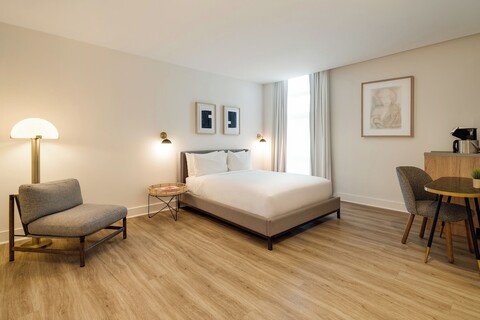 켄모어 빌리지 호텔, 사우스 비치