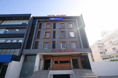 FabHotel 19  West