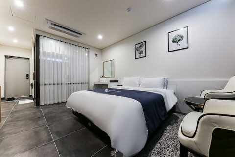 청주 Leaders Hotel (리더스 호텔)