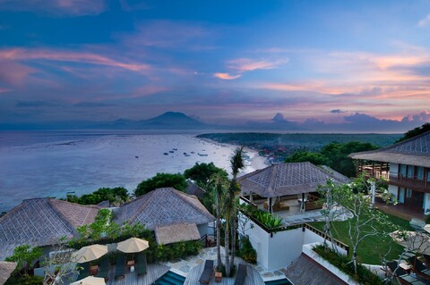 Batu Karang Lembongan Resort