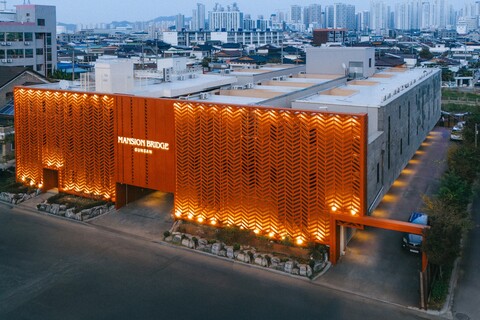 군산 맨션브릿지 호텔