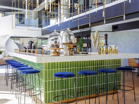 이비스 니스 아에로포르트 프롬나드 데 장글레