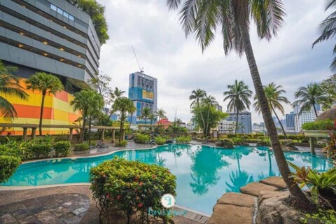 Kondominium Villa Puteri by Favspace