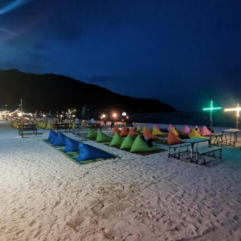 Haadrinvillage fulmoon