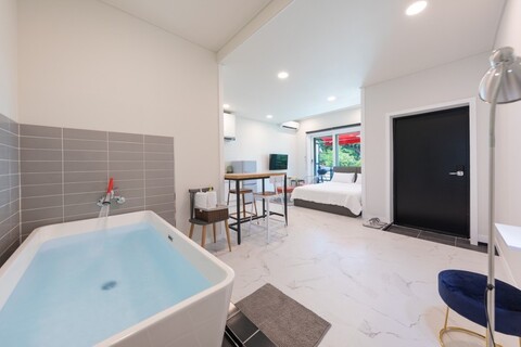 강릉 리베르떼펜션