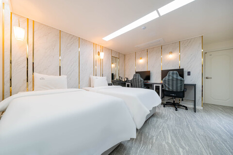 군산 HOTEL CoCo(호텔 코코)