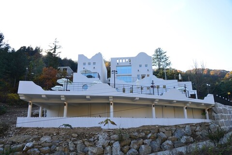 가평 천상지애펜션