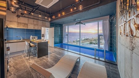 강릉 올라스풀빌라