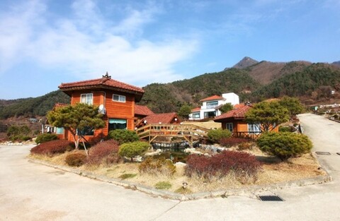 충주 와보라펜션