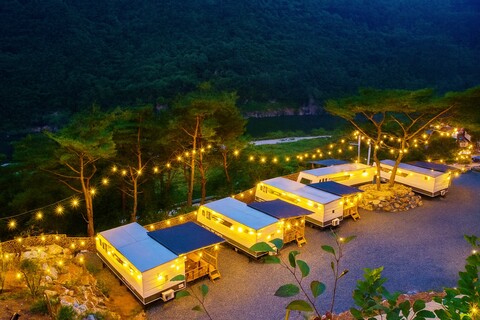 단양 파인카라반캠핑장