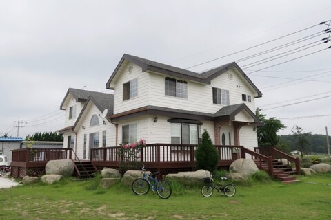 고성 산우리펜션